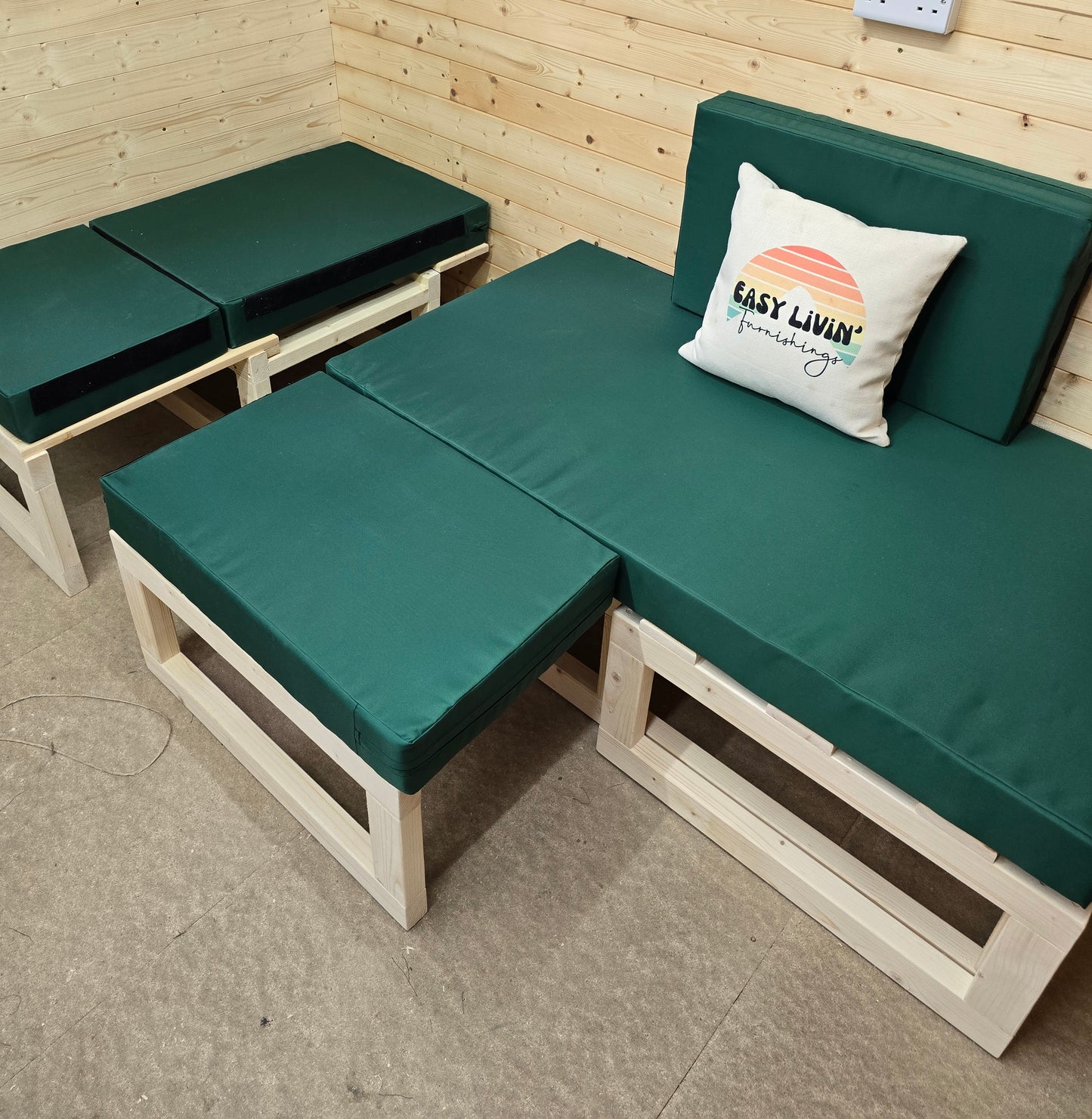 3 Section Pull-Out Bed - Split into 2 Boxes