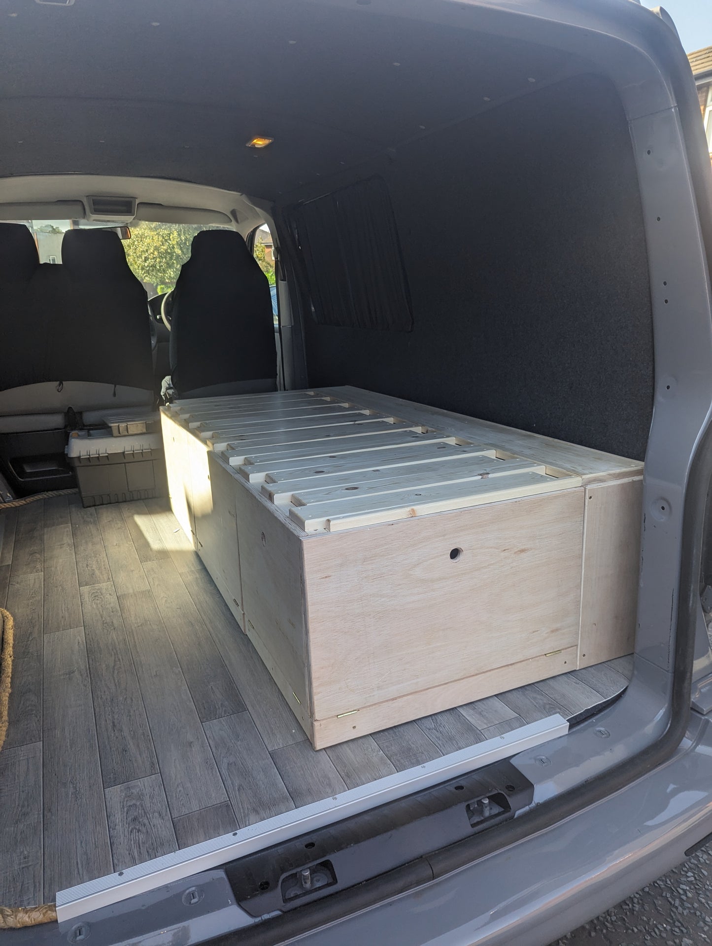 Bespoke Pull Out L-Shape Van/Camper Bed and Seating. Pull-Out Van Bed